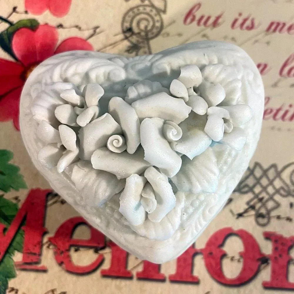 Vintage Ceramic Heart Shaped Trinket Box Keepsake Holder